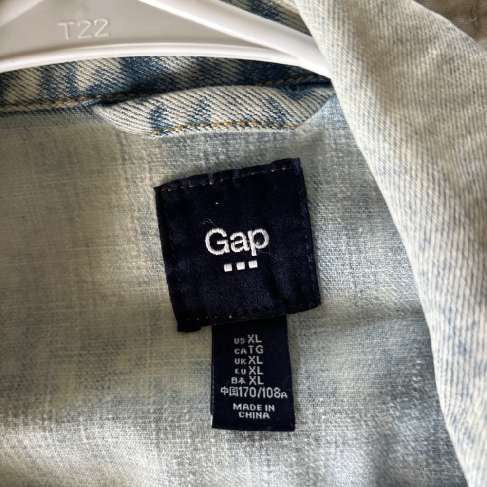 Gap Jean jacket - Picture 4 of 4